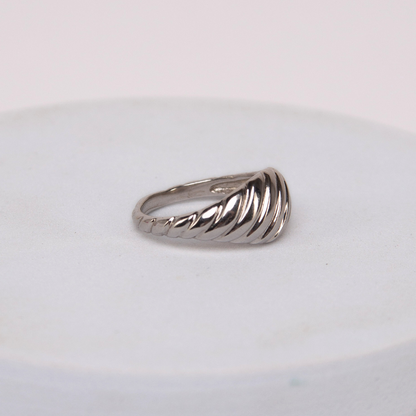 Pierscionek Mea srebrny