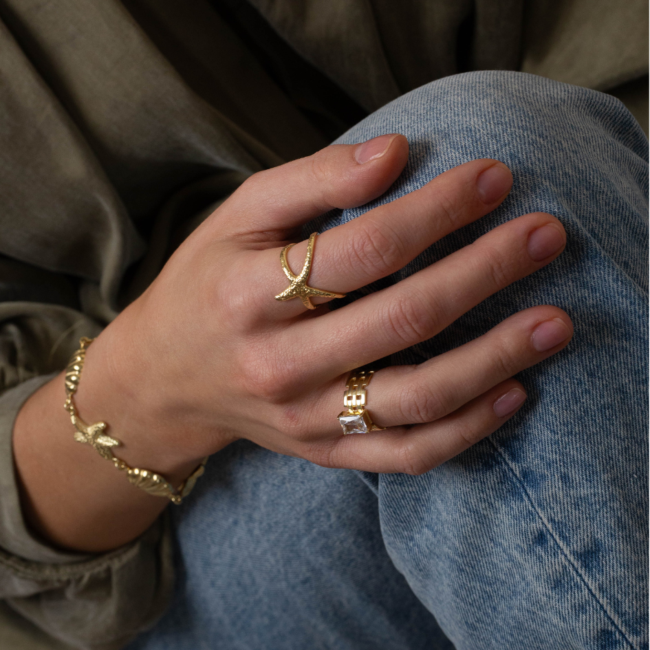 Pierścionek Sea Shield pozłacany