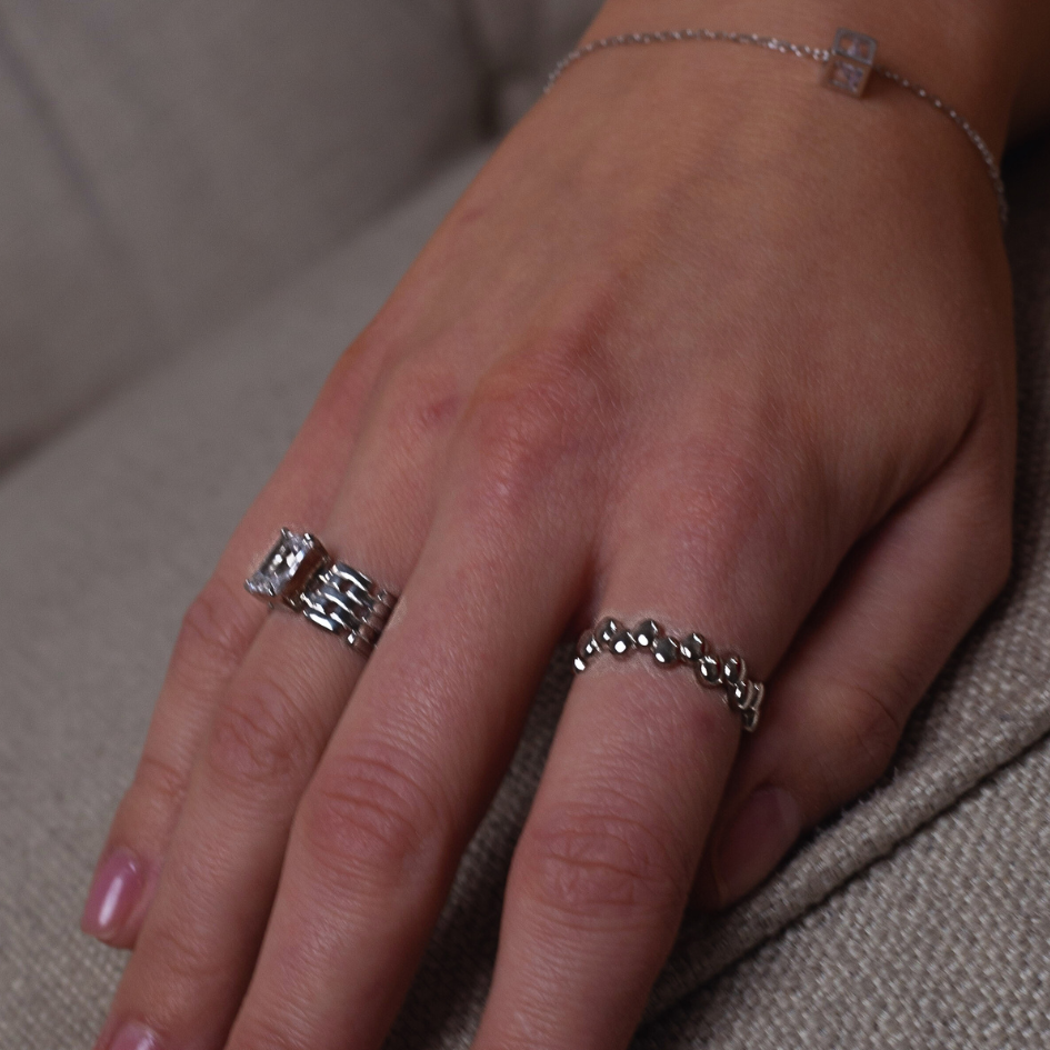 Pierścionek Free Flow